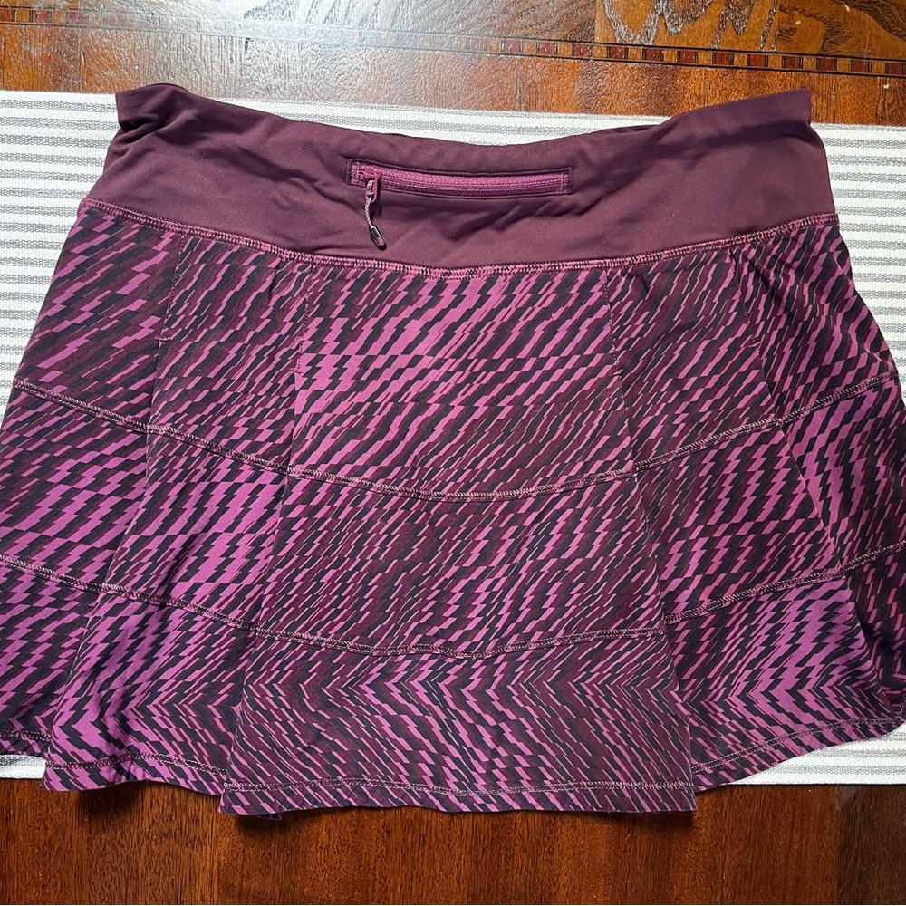 Lululemon Pace Rival Mid Rise Skort Burgundy and Black Pattern.